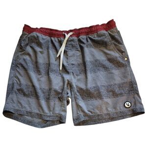 Vuori Kore Shorts  Men’s size XL in Red and Grey